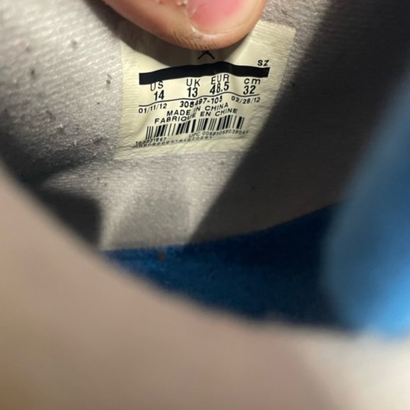 Jordan 4 Military Blue (2012) main image 6